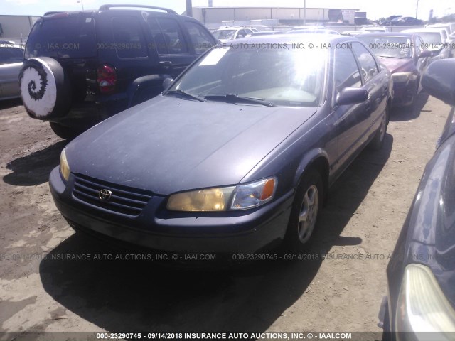 4T1BG28K6WU346539 - 1998 TOYOTA CAMRY CE/LE/XLE 蓝色 照片 2