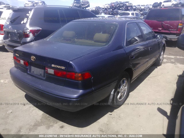 4T1BG28K6WU346539 - 1998 TOYOTA CAMRY CE/LE/XLE BLUE photo 4