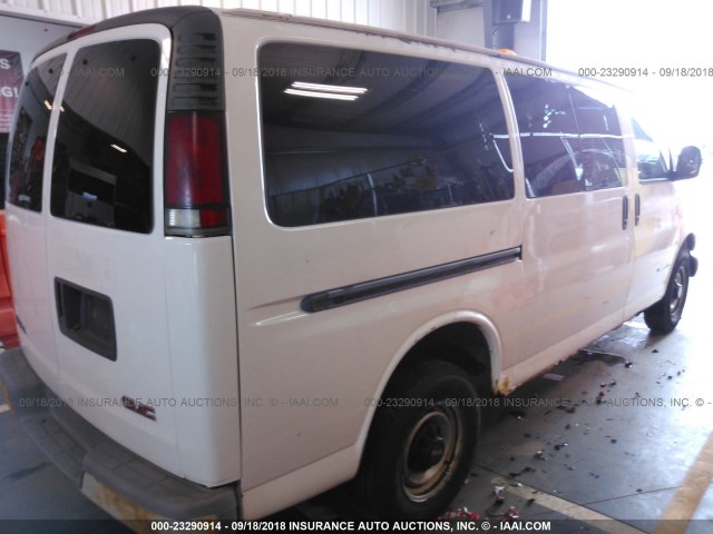 1GTGG25R1Y1259955 - 2000 GMC SAVANA G2500 WHITE photo 4