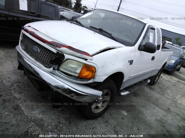 2FTRX18W74CA24568 - 2004 FORD F-150 HERITAGE CLASSIC WHITE photo 2