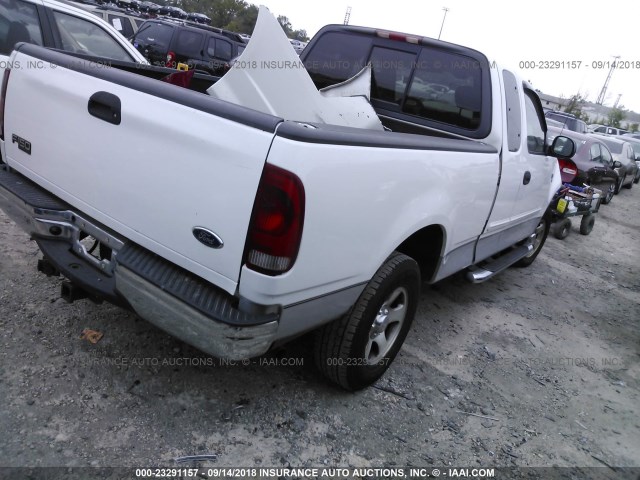 2FTRX18W74CA24568 - 2004 FORD F-150 HERITAGE CLASSIC WHITE photo 4