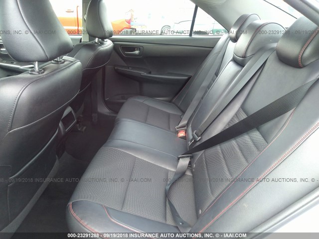 4T1BF1FK0GU578457 - 2016 TOYOTA CAMRY LE/XLE/SE/XSE WHITE photo 8