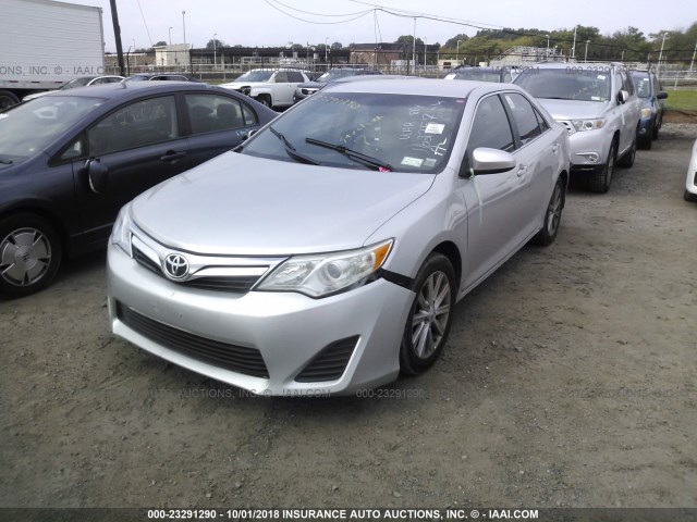 4T4BF1FK9CR162357 - 2012 TOYOTA CAMRY SE/LE/XLE 银色 照片 2