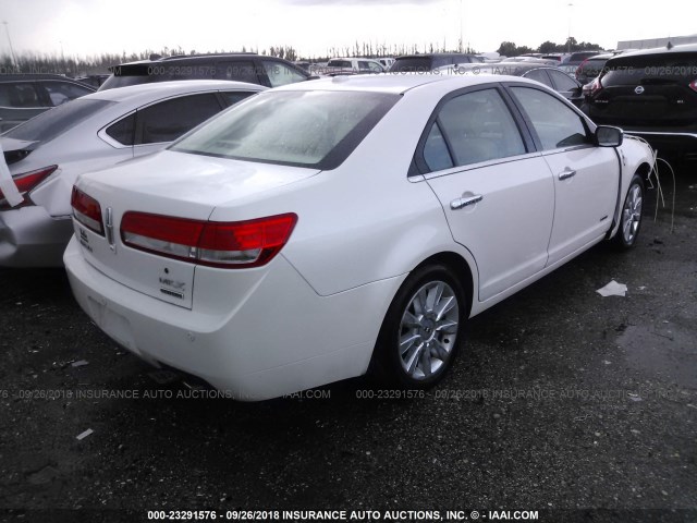 3LNDL2L31BR770670 - 2011 LINCOLN MKZ HYBRID WHITE photo 4