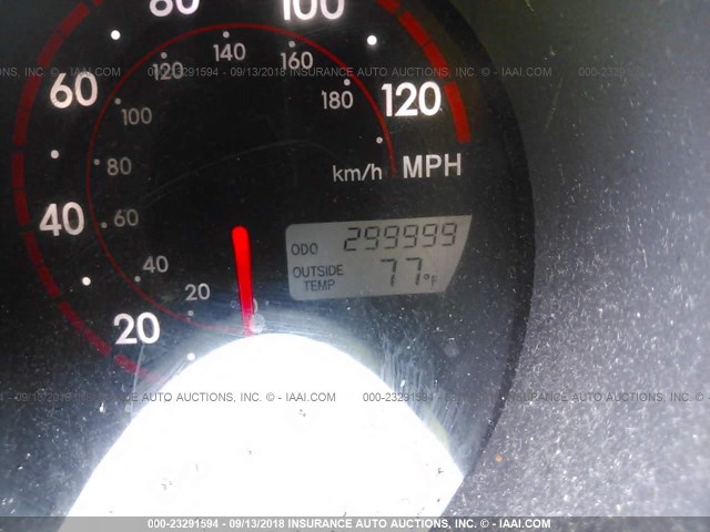 2T1KR32E26C603880 - 2006 TOYOTA COROLLA MATRIX XR WHITE photo 7