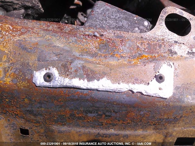 4F2YU09102KM65971 - 2002 MAZDA TRIBUTE LX/ES 白色 照片 9