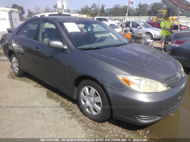 4T1BE32K12U524842 - 2002 TOYOTA CAMRY LE/XLE/SE Күміс фото 1