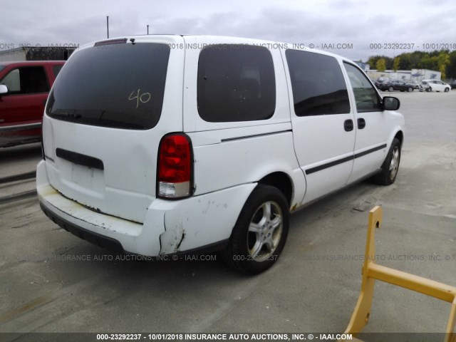 1GNDV23157D216195 - 2007 CHEVROLET UPLANDER LS WHITE photo 4
