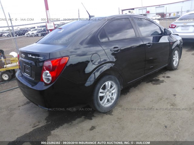 1G1JA5SH8C4144838 - 2012 CHEVROLET SONIC LS 黑色 照片 4