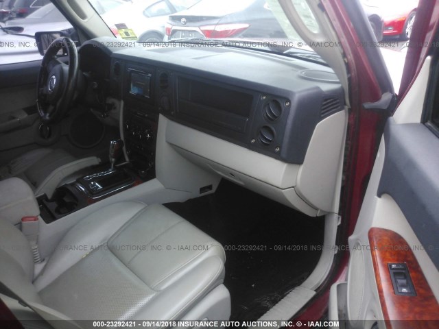 1J8HG58N86C189623 - 2006 JEEP COMMANDER LIMITED RED photo 5