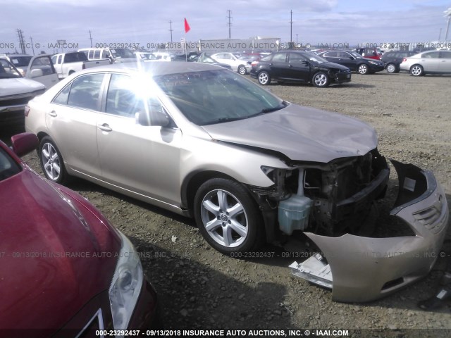 4T1BK46K77U537126 - 2007 TOYOTA CAMRY NEW GENERAT LE/XLE/SE SILVER photo 1