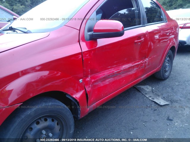 KL1TD56E39B364598 - 2009 CHEVROLET AVEO LS/LT წითელი ფოტო 6