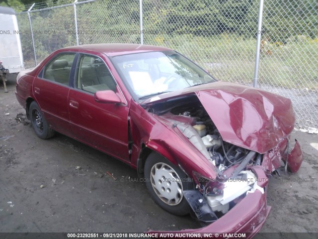 4T1BG22K3WU379460 - 1998 TOYOTA CAMRY CE/LE/XLE 红色 照片 1
