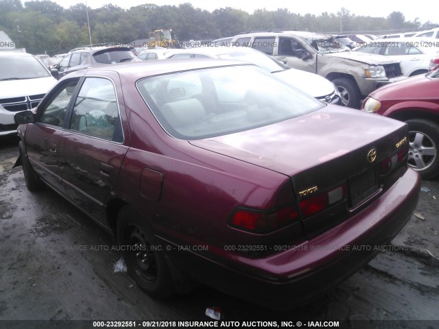4T1BG22K3WU379460 - 1998 TOYOTA CAMRY CE/LE/XLE 红色 照片 3