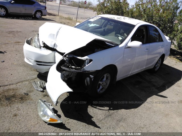 4T1BE32K52U111032 - 2002 TOYOTA CAMRY LE/XLE/SE 白色 照片 2