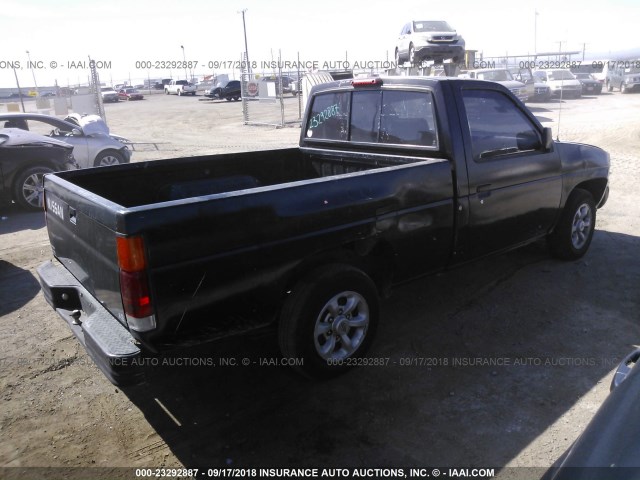 1N6SD11S0TC321345 - 1996 NISSAN TRUCK XE BLACK photo 4