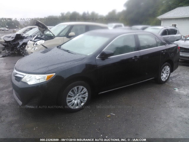 4T1BF1FKXCU024451 - 2012 TOYOTA CAMRY SE/LE/XLE 黑色 照片 2