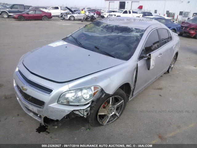 1G1ZC5E06AF185537 - 2010 CHEVROLET MALIBU 1LT ვერცხლისფერი ფოტო 2