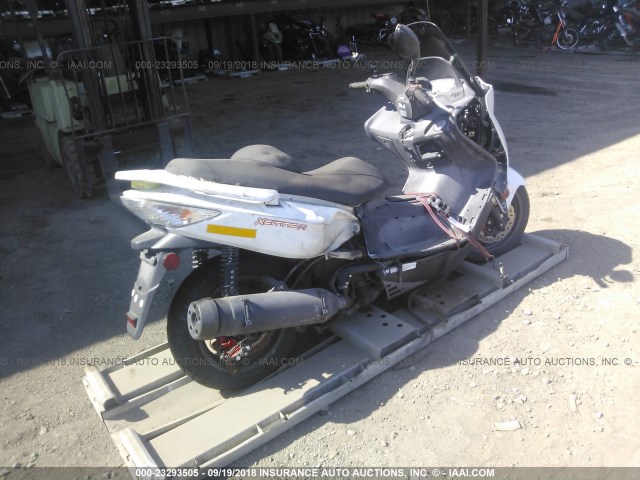 RFBT7S374AB300548 - 2010 KYMCO USA INC XCITING 500I WHITE photo 4