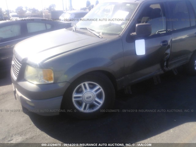 1FMRU15W83LC53256 - 2003 FORD EXPEDITION XLT GRAY photo 6