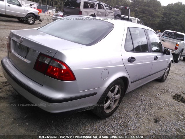 YS3ED49Z033009182 - 2003 SAAB 9-5 ARC SILVER photo 4