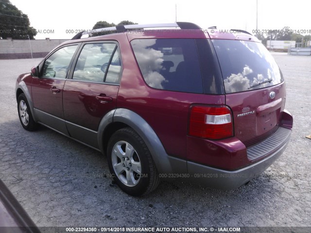 1FMDK02157GA39617 - 2007 FORD FREESTYLE SEL BURGUNDY photo 3