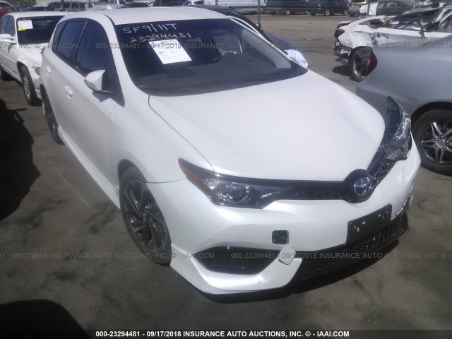 JTNKARJEXHJ524195 - 2017 TOYOTA COROLLA IM WHITE photo 1