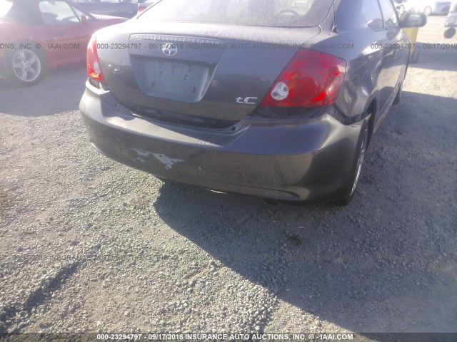 JTKDE177160079675 - 2006 TOYOTA SCION TC 灰色 照片 6