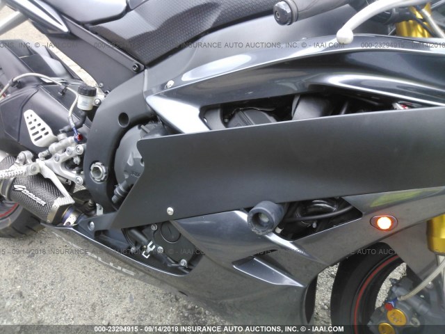 JYARJ12E97A022565 - 2007 YAMAHA YZFR6 L GRAY photo 8