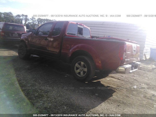 1N6AD0CU2CC459702 - 2012 NISSAN FRONTIER SV/PRO-4X RED photo 3