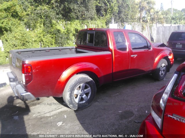 1N6AD0CU2CC459702 - 2012 NISSAN FRONTIER SV/PRO-4X RED photo 4