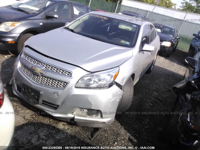 1G11H5SAXDF304111 - 2013 CHEVROLET MALIBU LTZ 灰色 照片 2