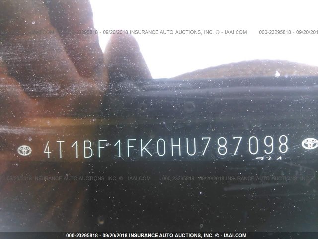 4T1BF1FK0HU787098 - 2017 TOYOTA CAMRY LE/XLE/SE/XSE 灰色 照片 9