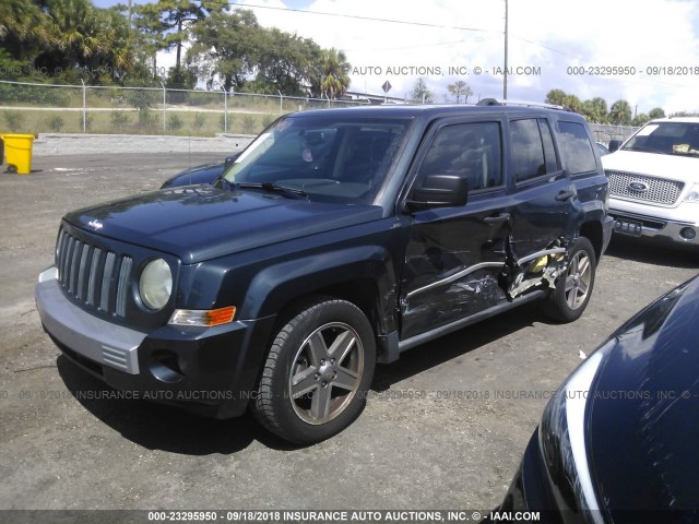 1J8FT48W28D525799 - 2008 JEEP PATRIOT LIMITED Dark Blue photo 2