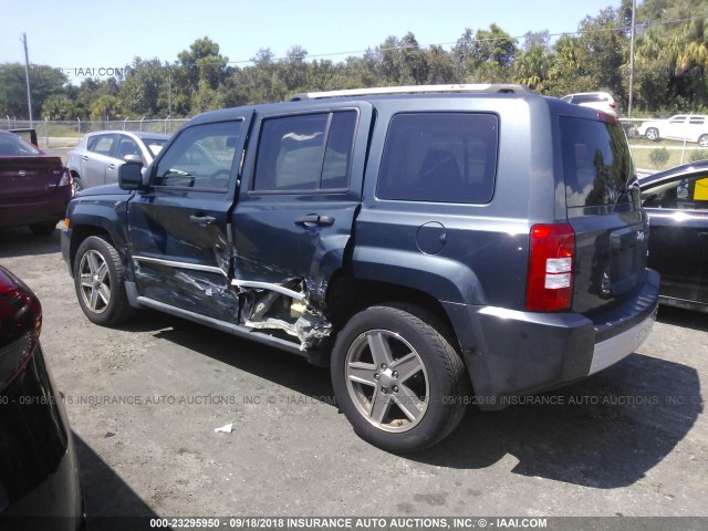 1J8FT48W28D525799 - 2008 JEEP PATRIOT LIMITED Dark Blue photo 3