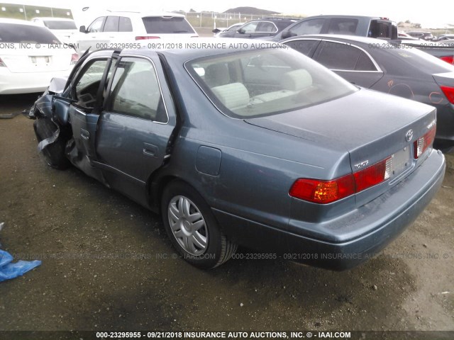4T1BG22K61U872056 - 2001 TOYOTA CAMRY CE/LE/XLE 蓝色 照片 3
