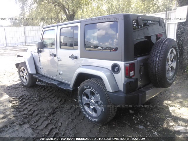 1C4HJWEG2JL922150 - 2018 JEEP WRANGLER UNLIMITED SAHARA ნაცრისფერი ფოტო 3