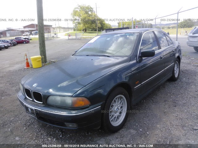 WBADM6339XBY31202 - 1999 BMW 528 I AUTOMATIC GREEN photo 2