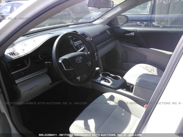 4T4BF1FK9ER341730 - 2014 TOYOTA CAMRY L/SE/LE/XLE Ağ foto 5