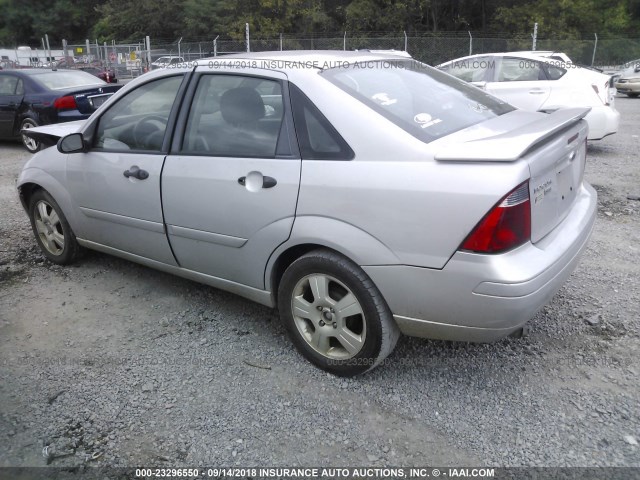 1FAFP34N77W281661 - 2007 FORD FOCUS ZX4/S/SE/SES 银色 照片 3