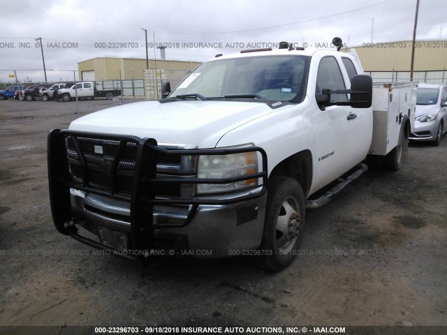 1GBJK79609E145753 - 2009 CHEVROLET K3500 SILVERADO K3500 WHITE photo 2