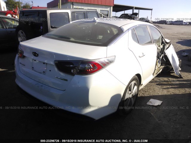 KNAGN4AD5F5091722 - 2015 KIA OPTIMA HYBRID WHITE photo 4