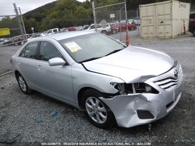 4T4BF3EK0BR190785 - 2011 TOYOTA CAMRY SE/LE/XLE 银色 照片 1