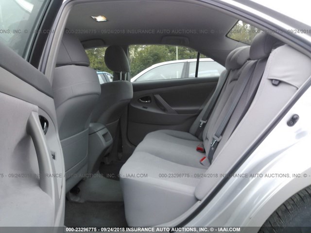 4T4BF3EK0BR190785 - 2011 TOYOTA CAMRY SE/LE/XLE 银色 照片 8