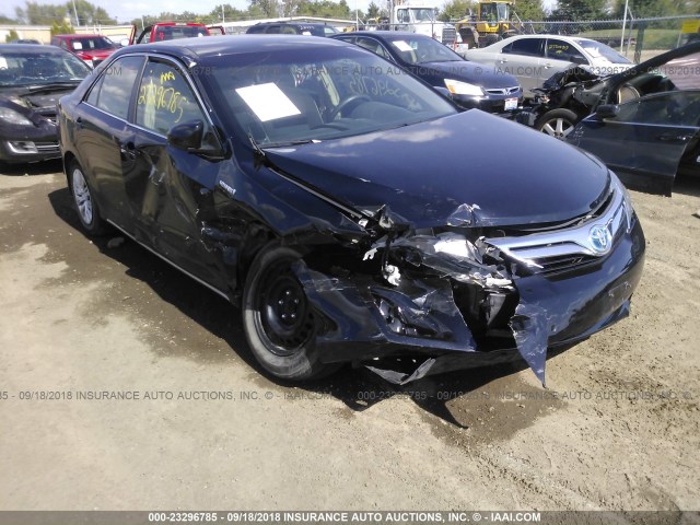 4T1BD1FK8CU054439 - 2012 TOYOTA CAMRY HYBRID/LE/XLE BLACK photo 6