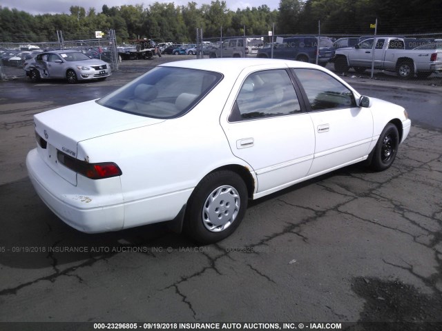 4T1BG22K1XU532628 - 1999 TOYOTA CAMRY CE/LE/XLE 白色 照片 4
