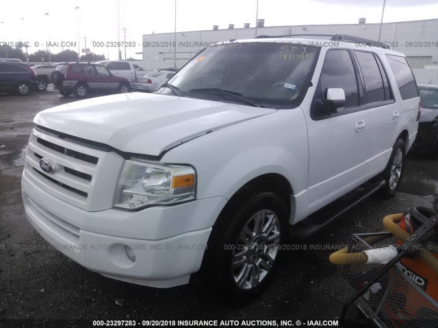 1FMJU1F55BEF36820 - 2011 FORD EXPEDITION XL WHITE photo 2