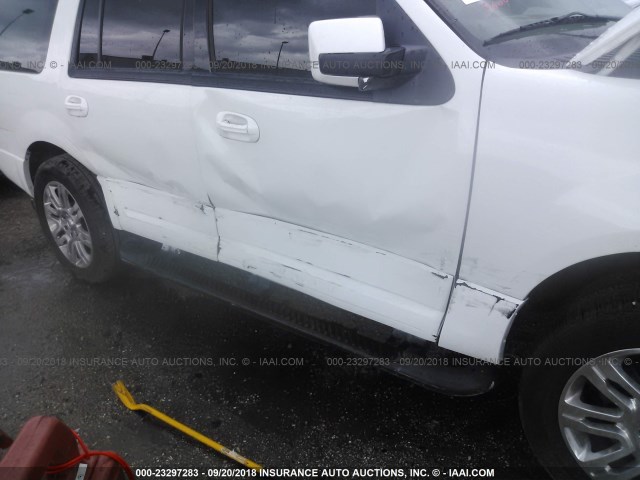 1FMJU1F55BEF36820 - 2011 FORD EXPEDITION XL WHITE photo 6