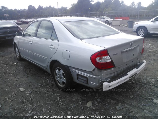 4T1BF32K93U043722 - 2003 TOYOTA CAMRY LE/XLE/SE Күміс фото 3