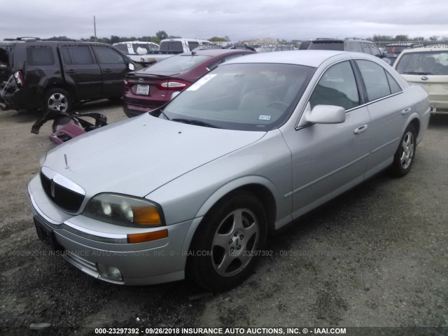 ILNHM87A2YY757589 - 2000 LINCOLN LS ვერცხლისფერი ფოტო 2